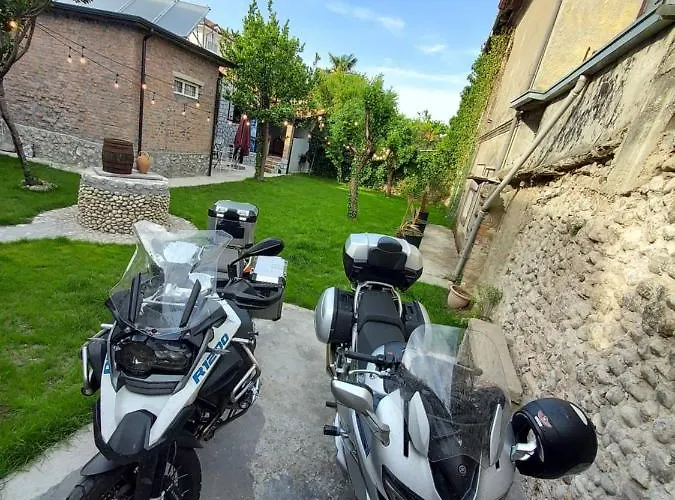 ゲストハウス Intown