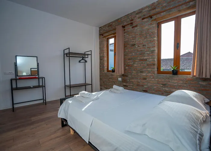 Intown Guest house *