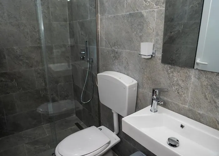 Gasthof Intown Shkodra