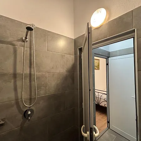 Pensjonat Intown Szkodra