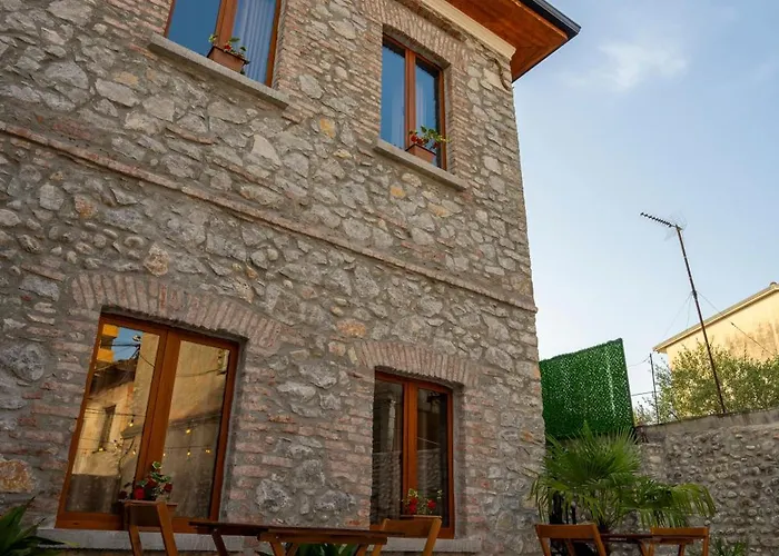 Intown 게스트하우스 *