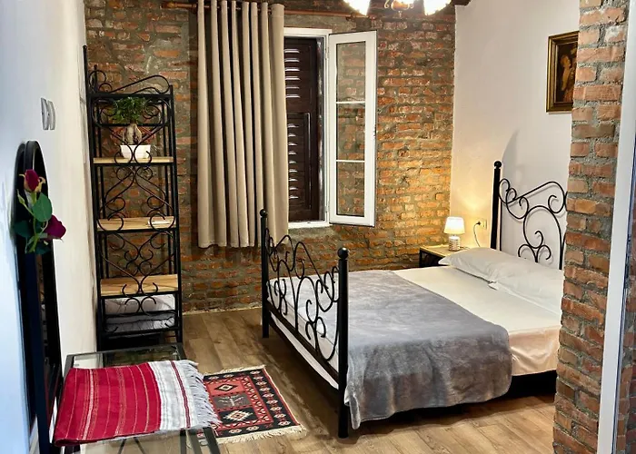 Intown 게스트하우스 *